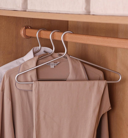 Slim Aluminum Non Slip Space Saving Clothes Hangers
