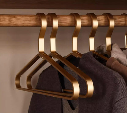 Slim Aluminum Non Slip Space Saving Clothes Hangers